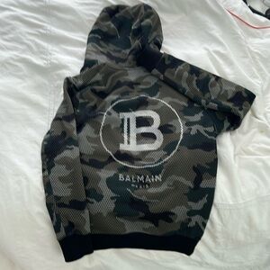 Balmain men’s hoodie - size small, gently worn in great condition